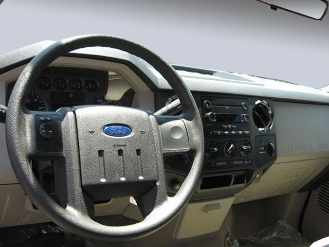 2008 Ford Super Duty F-350 SRW XL