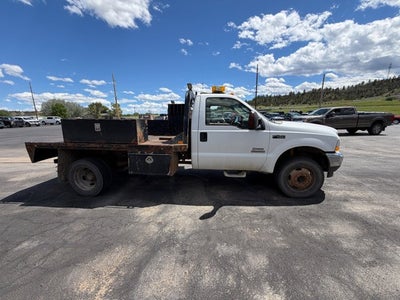 2004 Ford Super Duty F-450 DRW XL