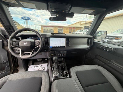 2025 Ford Bronco Base