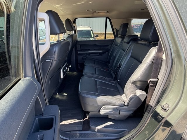 2022 Ford Expedition Max XLT