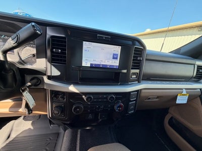 2026 Ford Super Duty F-350 SRW F-350® XLT