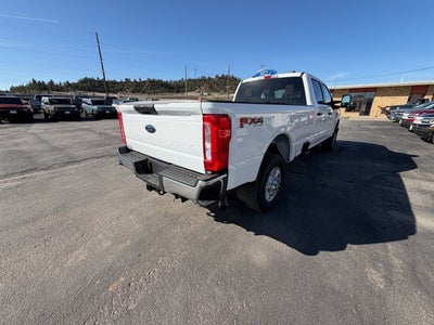 2026 Ford Super Duty F-350 SRW F-350® XLT