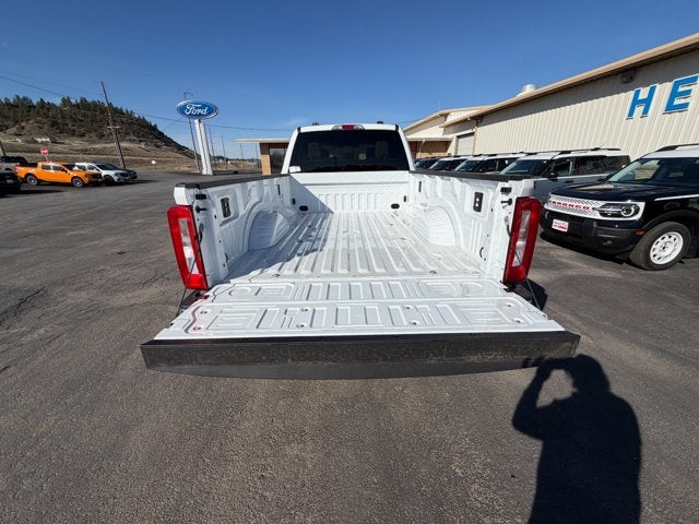 2026 Ford Super Duty F-350 SRW F-350® XLT