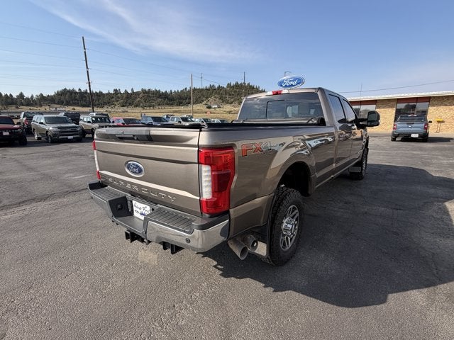 2019 Ford Super Duty F-350 SRW LARIAT