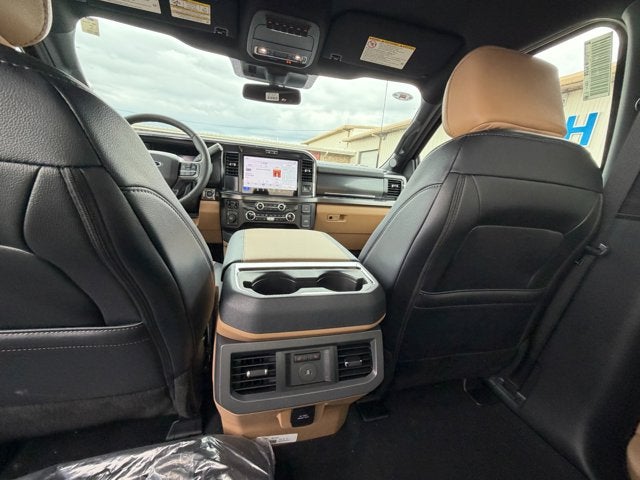2026 Ford Super Duty F-350 SRW F-350® Lariat®