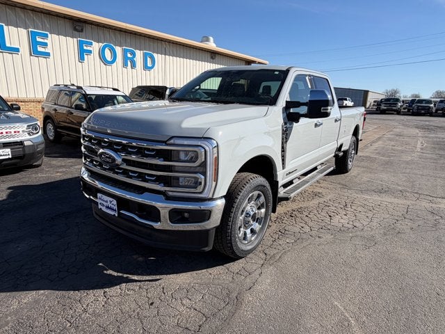 2026 Ford Super Duty F-350 SRW F-350® Lariat®