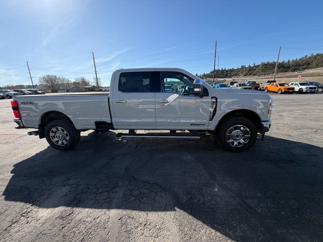 2026 Ford Super Duty F-350 SRW F-350® Lariat®