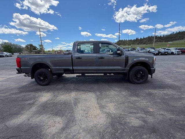2026 Ford Super Duty F-350 SRW F-350® XL