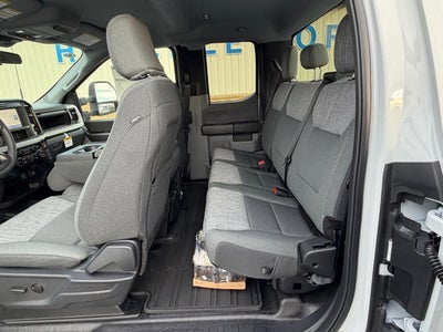 2026 Ford Super Duty F-350 SRW F-350® XLT