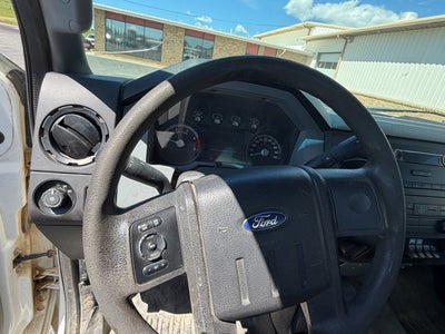 2016 Ford Super Duty F-350 SRW XL