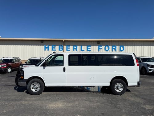 2019 Chevrolet Express Passenger LT