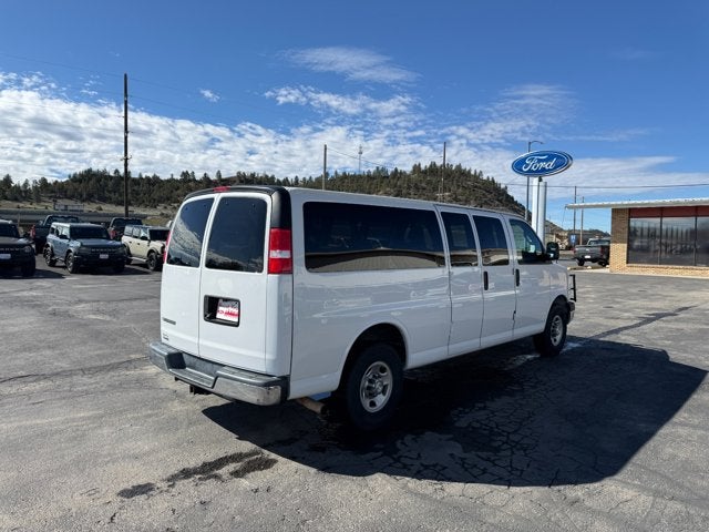 2019 Chevrolet Express Passenger LT